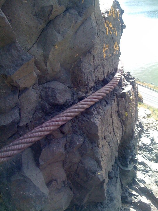 This giant cable surrounds the north sister and is a bit freaky, as it appears to serve no purpose. I assume it has something to do with rock climbing, but I could never figure it out. It reminds me of the TV show LOST - maybe Benjamin Linus will pop out and explain everything.