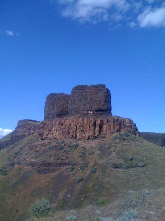 The Twin Sisters from the other high point in the park, a vista just south.