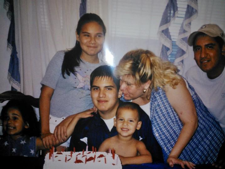 542460_3288680939044_317781965_n (1)